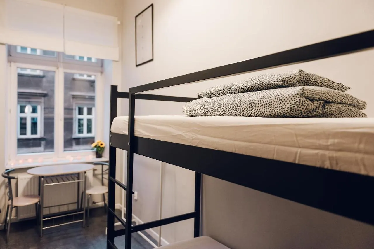 New One World Hostel Kraków 0*,  Polska